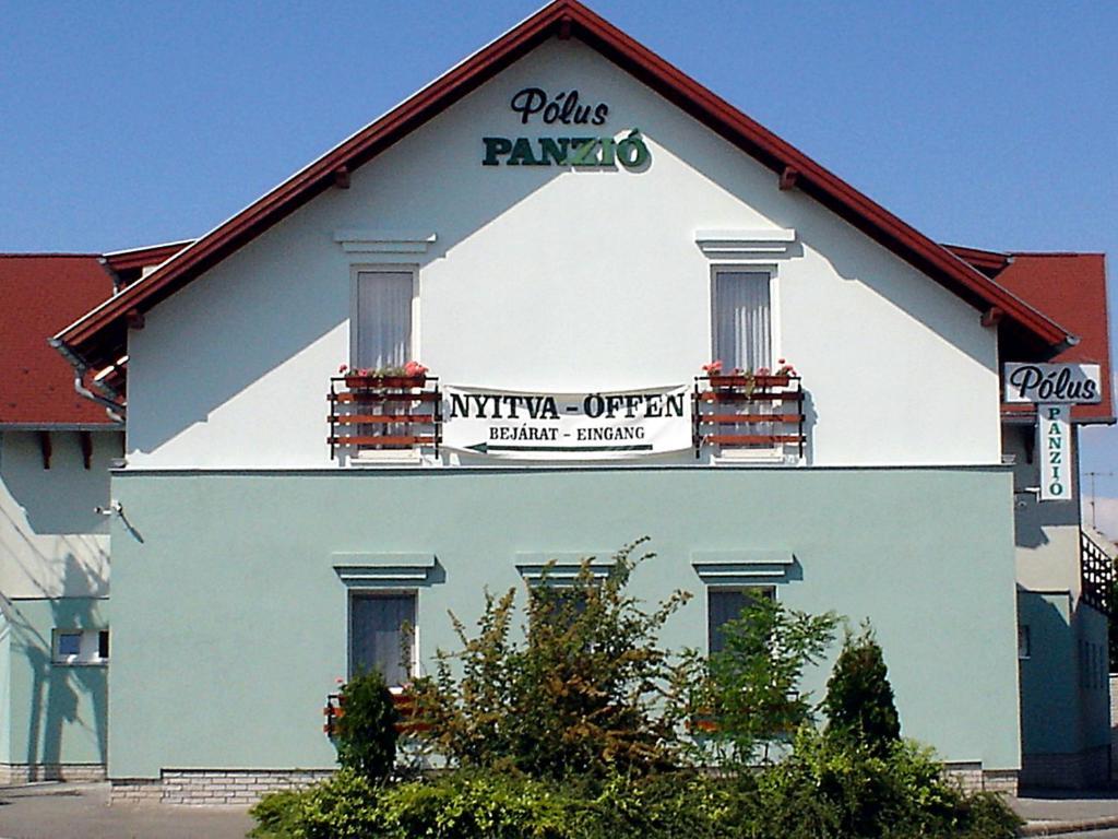 Polus Pension Sopron Chambre photo